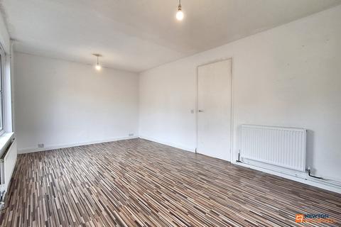 8 Swallowfield, Werrington, Peterborough, PE4 5BN