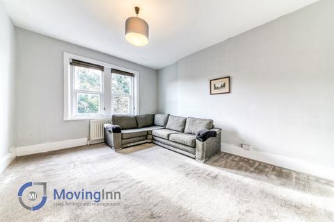 2 bedroom flat to rent, Gleneldon Road, Streatham, SW16