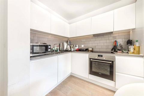 2 bedroom apartment to rent, Kelson House, London E16