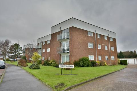 3 bedroom flat for sale, Heighton Close, Bexhill-on-Sea, TN39