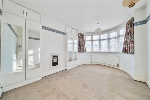 3 bedroom semi-detached house for sale, Cannonbury Avenue, Pinner, HA5