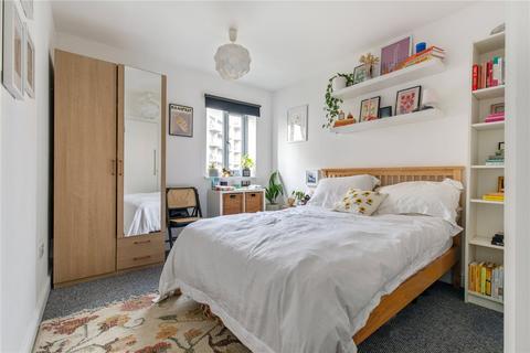 2 bedroom apartment for sale, Criterion Mews, London, SE24