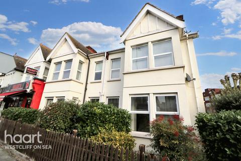 2 bedroom flat for sale, London Road, WESTCLIFF-ON-SEA