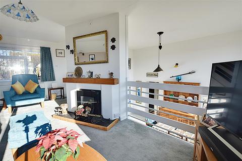 6 Pebsham Drive, Bexhill-on-sea, TN40 2RU