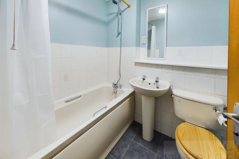 1 bedroom flat for sale, Chetwood Road, Crawley RH11