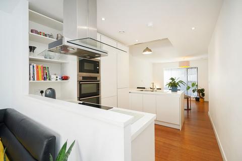 12 Eagle Lane, Sheffield, S3 8BF