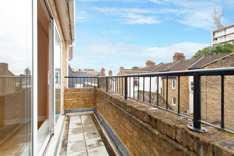 3 bedroom townhouse for sale, Voss Street, Bethnal Green