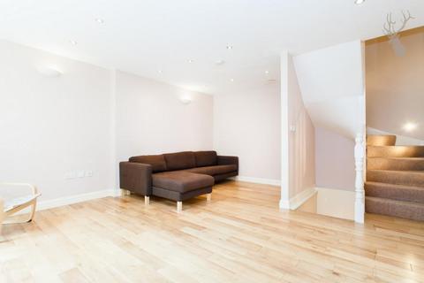 3 bedroom townhouse for sale, Voss Street, Bethnal Green