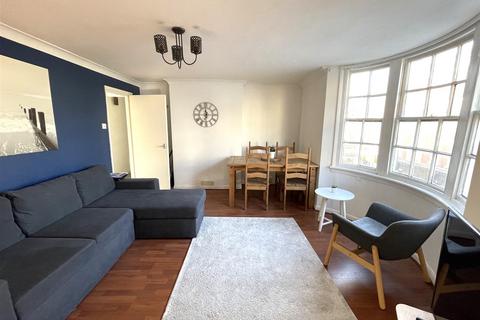 1 bedroom flat for sale, St. James's Street, Brighton BN2