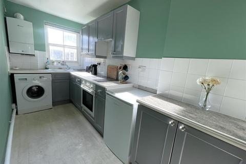 1 bedroom flat for sale, St. James's Street, Brighton BN2