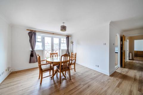 2 bedroom apartment to rent, Woodside Lane,  North Finchley,  N12