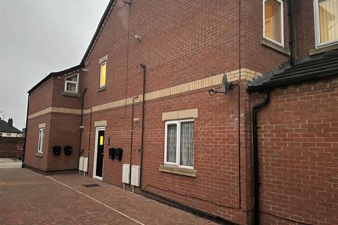 1 bedroom flat to rent, Flat 3, 70a Milton Street, Kirkby-In-Ashfield, Nottingham