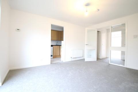 1 bedroom flat to rent, Featherbed Lane, Croydon CR0