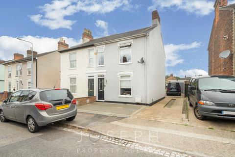 3 bedroom semi-detached house for sale, Levington Road, Ipswich, IP3