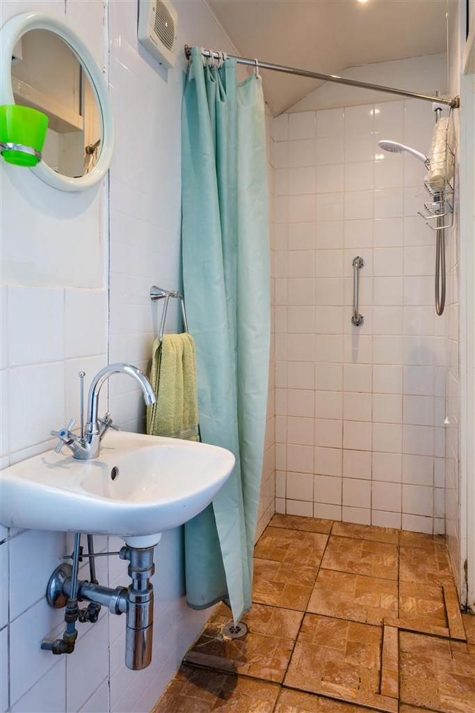 Ground Floor Ensuite