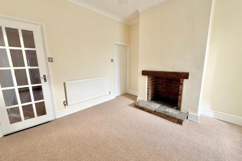 2 bedroom terraced house for sale, Roe Street, Macclesfield