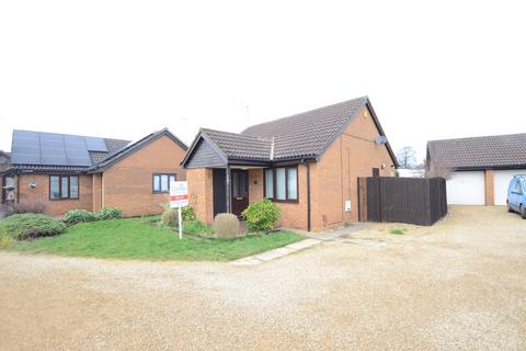 2 bedroom detached bungalow to rent, Thorpe Lea Road, Peterborough, PE3