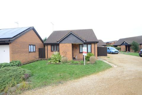 2 bedroom detached bungalow to rent, Thorpe Lea Road, Peterborough, PE3