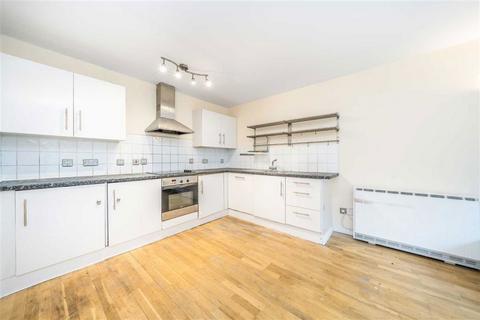 2 bedroom flat to rent, Calderwood Street, London SE18