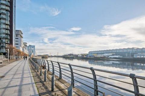 2 bedroom flat for sale, 302 Meadowside Quay Walk, Glasgow G11