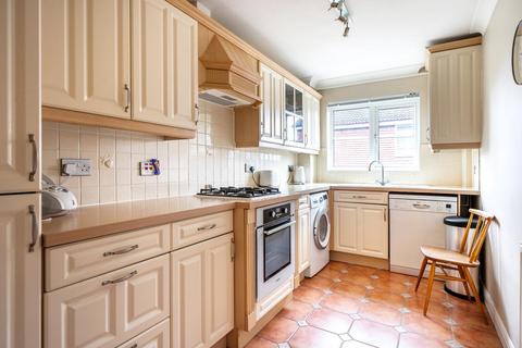 2 bedroom flat for sale, Hayne Road, Beckenham