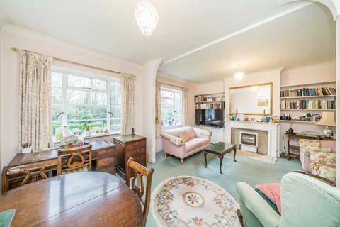 2 bedroom flat for sale, Cambridge Park, East Twickenham TW1