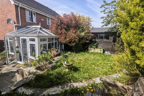 39 Bakehurst Close, New Mills, High Peak, SK22 4PT