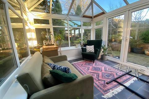 39 Bakehurst Close, New Mills, High Peak, SK22 4PT