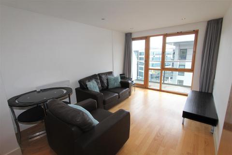 1 bedroom flat to rent, Crozier House, Leeds Dock