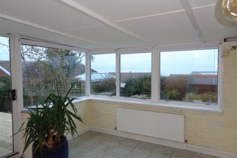 2 bedroom semi-detached bungalow to rent, Hurdis Road, Seaford