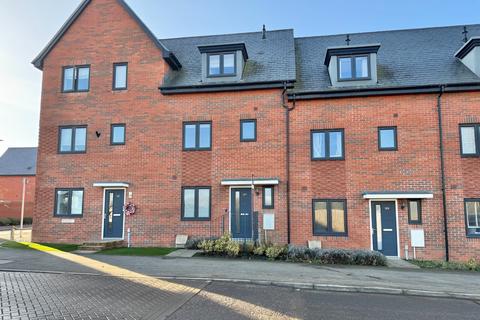 4 bedroom townhouse for sale, Bluebell Way, Whiteley