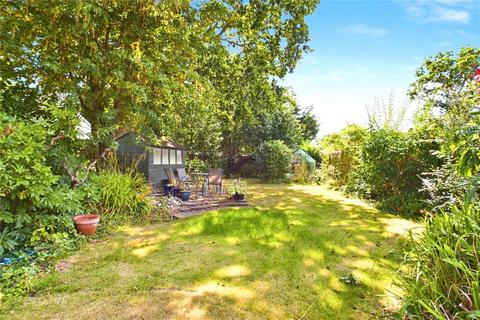 4 bedroom bungalow to rent, Shortheath Lane, Sulhamstead, Reading, Berkshire, RG7