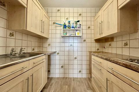 undefined, Home Farris, Shaftesbury