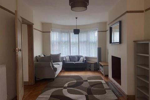 3 bedroom house to rent, Whitefield Road, Cardiff CF14