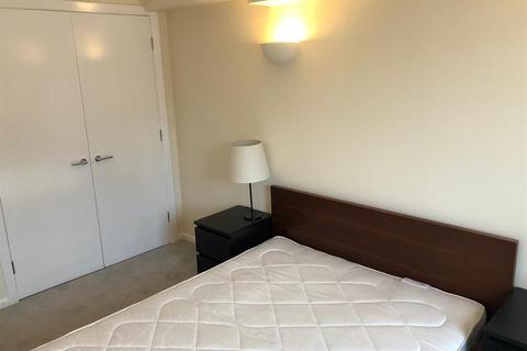 2 bedroom flat to rent, Whitehall Waterfront, 2 Riverside Way, Leeds