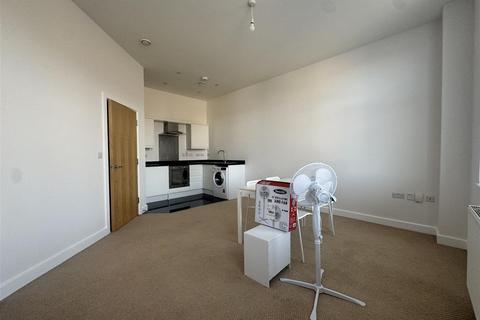 1 bedroom apartment to rent, Bradley Court, Camberley GU15