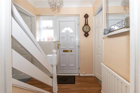 1 Eastcott Close, Luton, LU2 9JP