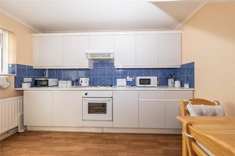 1 Eastcott Close, Luton, LU2 9JP