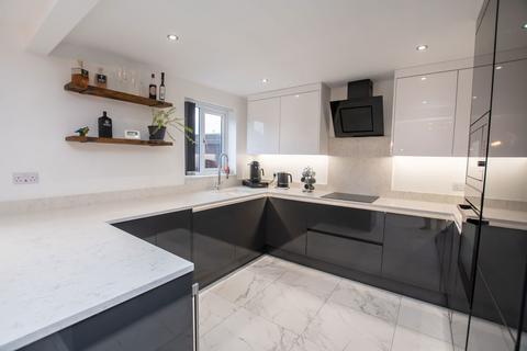 undefined, Garden Drive, Grimsby DN36