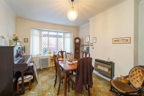 3 bedroom semi-detached house for sale, Darley Avenue, Chorlton