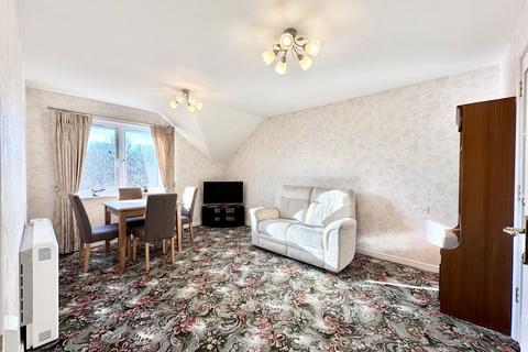 2 bedroom flat for sale, Marple Road, Stockport SK2