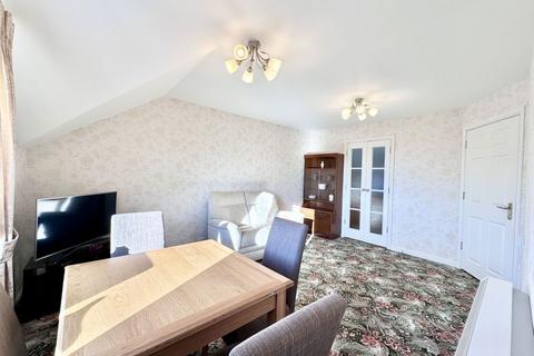 2 bedroom flat for sale, Marple Road, Stockport SK2