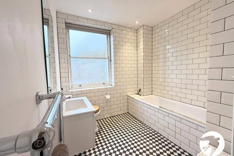 2 bedroom flat for sale, Campshill Road, Lewisham, London, SE13