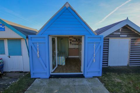 1 bedroom chalet for sale, North Beach, Heacham, PE31