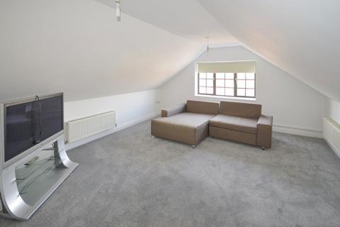 1 bedroom apartment to rent, London Road, Bishop`s Stortford