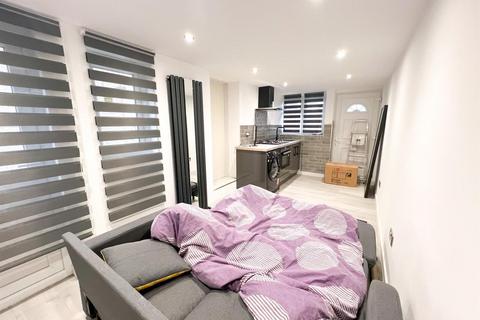 undefined, Gascoigne Road, New Addington, Croydon