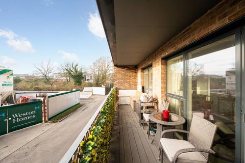 2 bedroom flat for sale, Purbeck Gardens, Lower Sydenham, London, SE26