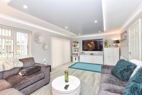 4 bedroom detached house for sale, First Avenue, Southbourne, Hampshire