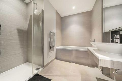 2 bedroom flat for sale, River Gardens Walk, London SE10