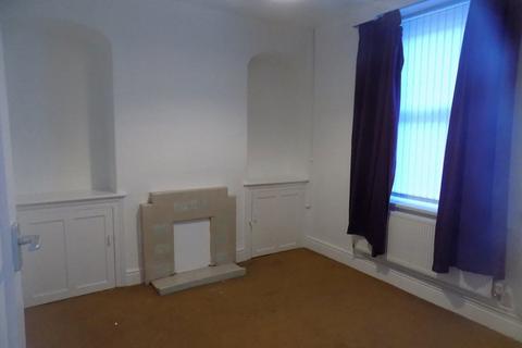 2 bedroom terraced house to rent, Charles Street, Neath, SA11 1NF